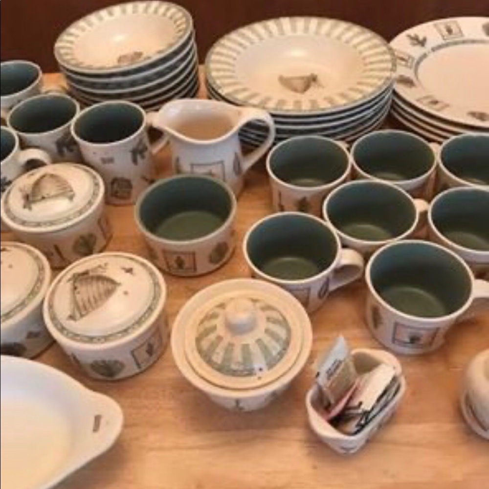 Pfaltzgraff Naturewood Dinnerware Collection-70Pcs - Picture 5 of 8